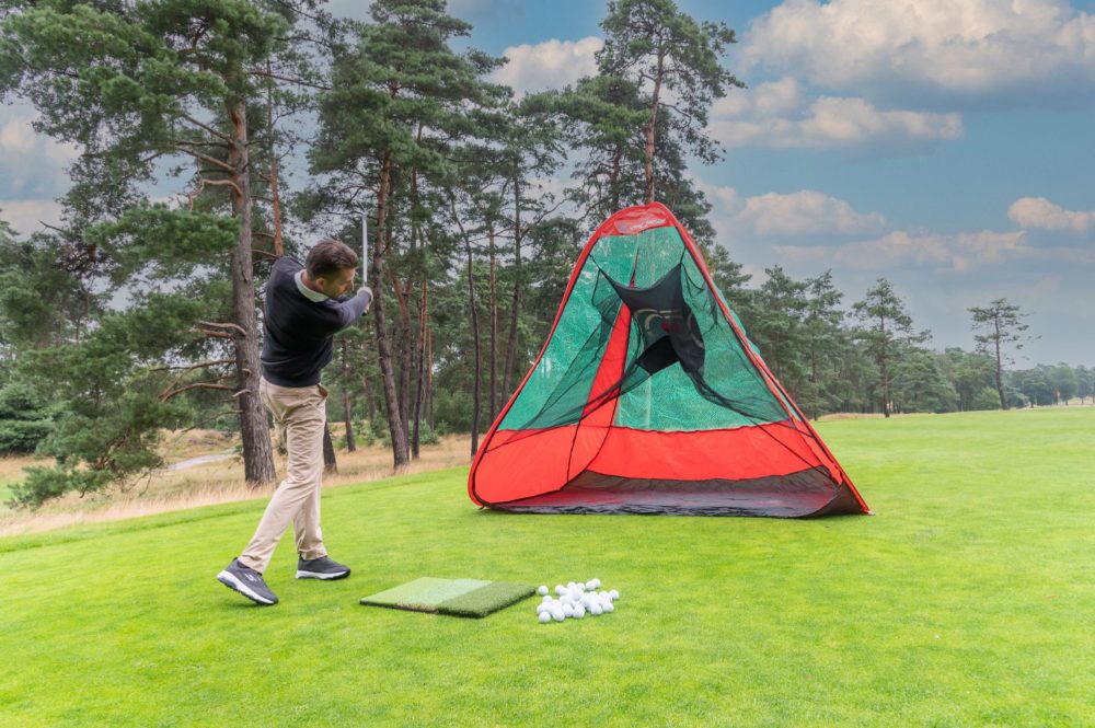 PURE - TRIANGLE POP-UP GOLF NET - Image 2