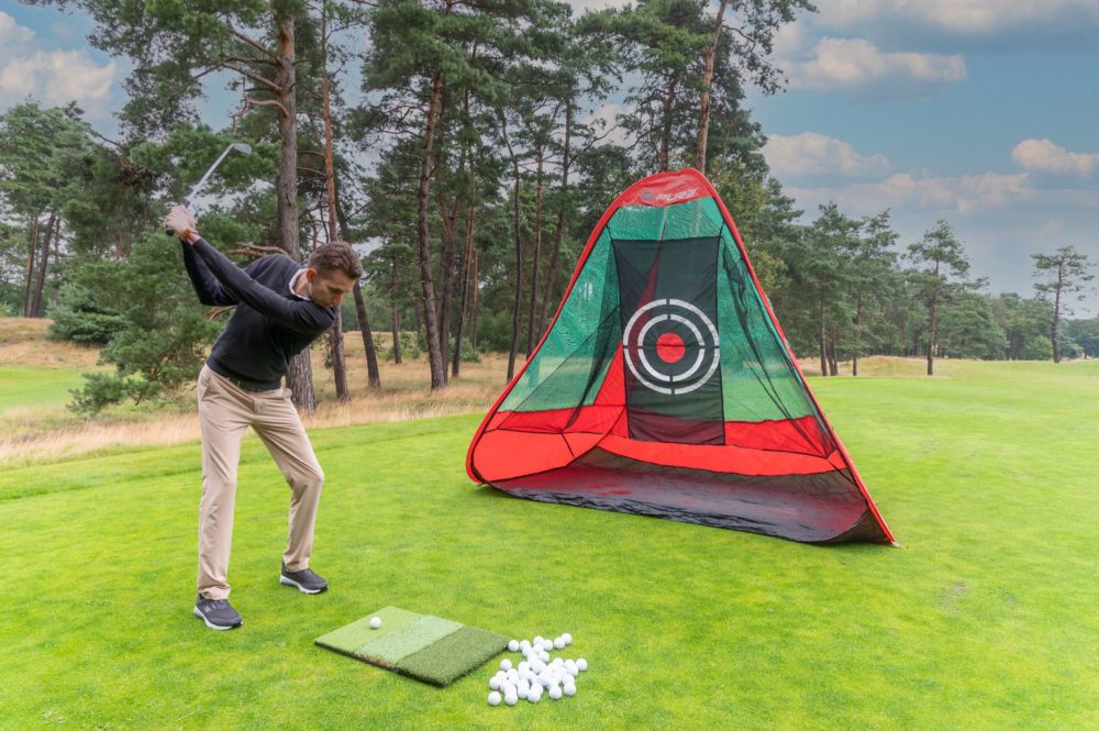 PURE - TRIANGLE POP-UP GOLF NET - Image 3