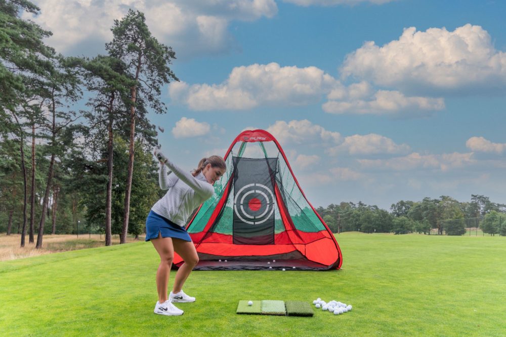 PURE - TRIANGLE POP-UP GOLF NET - Image 4