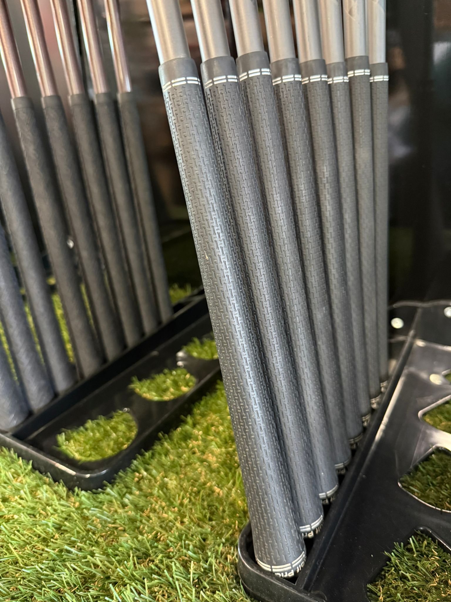 MIZUNO / JPX 900 / 4–GW (8 irons) / Graphite ProjectX LZ Regular / Condition ★★★☆☆ - Image 3