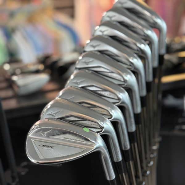 MIZUNO / JPX 923 HotMetal HL / 5-L (9 irons) / Condition ★★★★☆