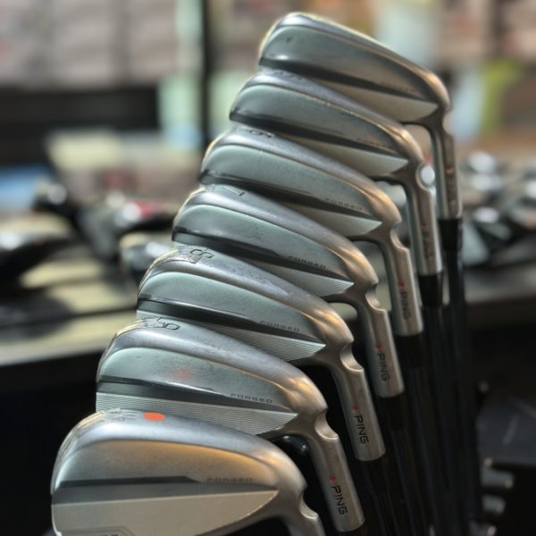 PING / i530 / 4-PW (7 irons) / Recoil F4 / Condition ★★★☆☆
