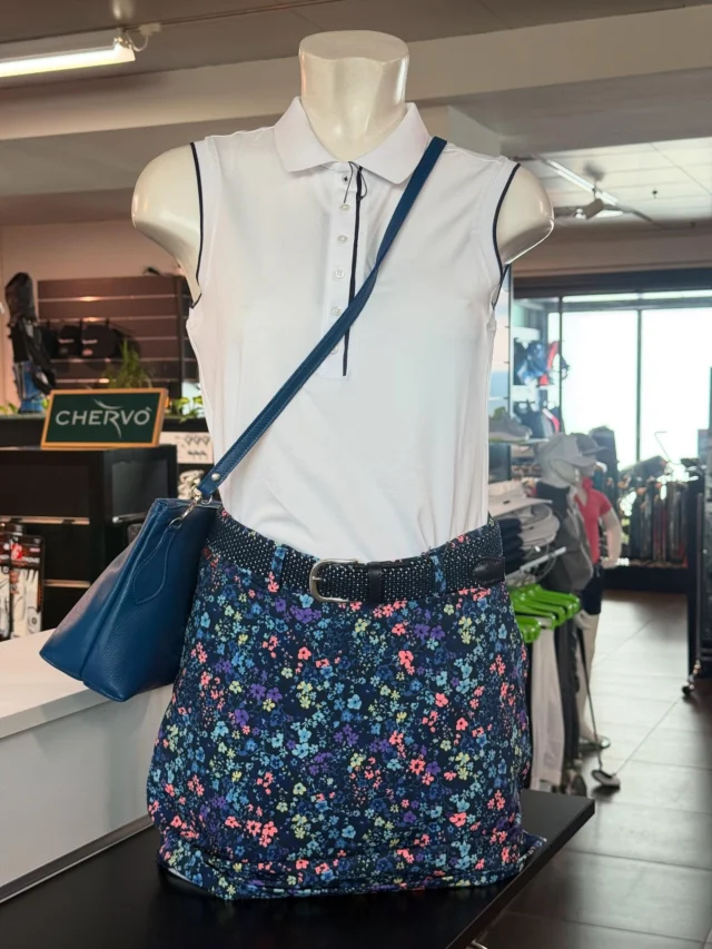OFFERTA SPECIALE KJUS 2025
Rinnova il tuo stile in campo con l’abbigliamento Kjus uomo e donna 2025!

Scegli i tuoi capi preferiti e ricevi un regalo esclusivo:
• Acquista 2 capi Kjus a tua scelta e ricevi 1 scatola di palline TaylorMade Distance+
• Acquista 3 capi Kjus a tua scelta e ricevi ben 2 scatole di palline TaylorMade Distance+

Offerta valida fino a domenica 8 giugno – solo da Golf Center Mendrisio!

#GolfStyle #PromoGolf #GolfCenterMendrisio #GolfFashion #OffertaSpeciale